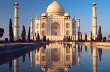 Taj Mahal Mosque